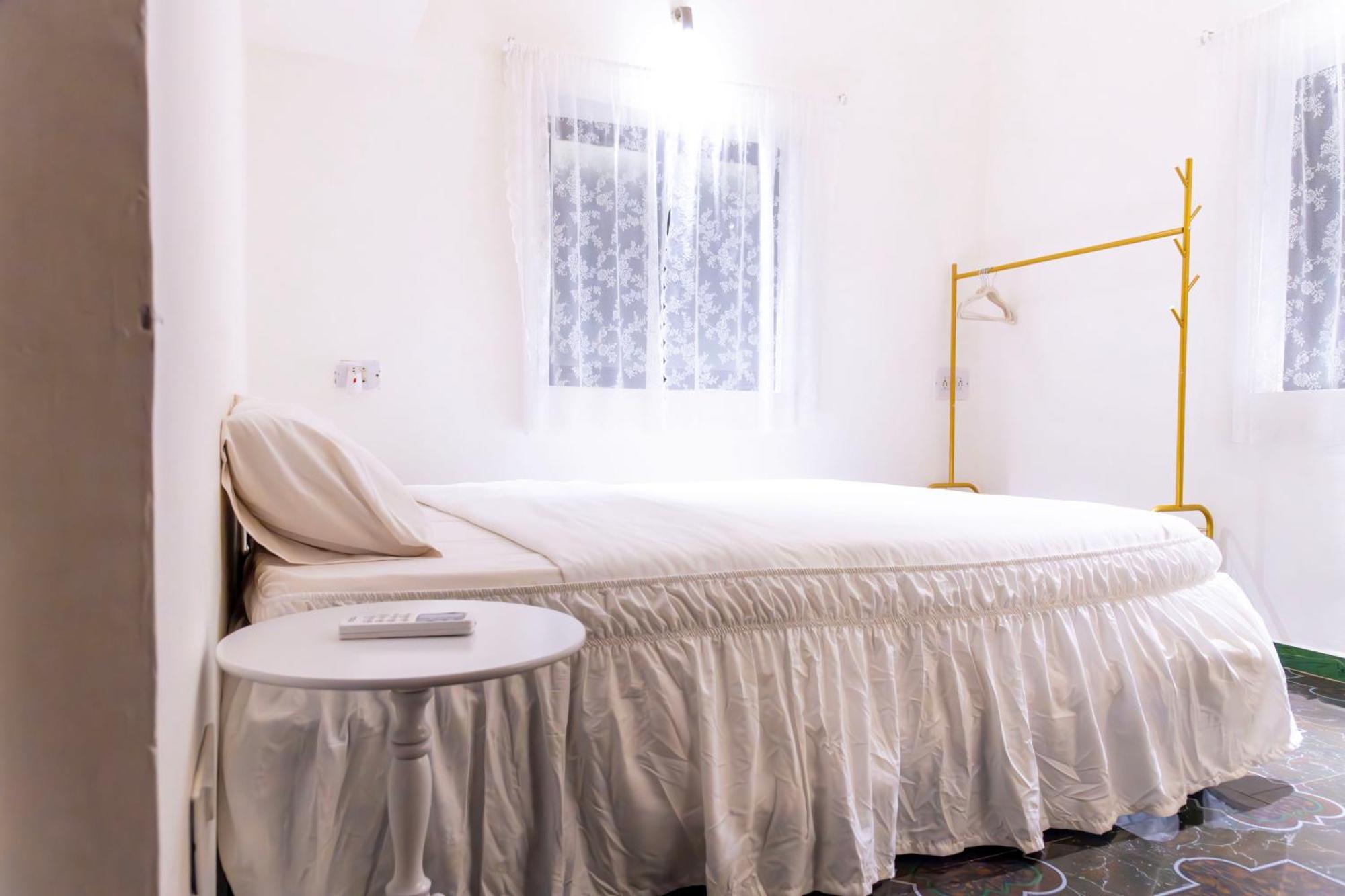 Lodge Kahaani The Boutique *